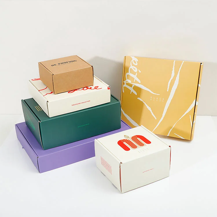 Bølgepapir Postkasse